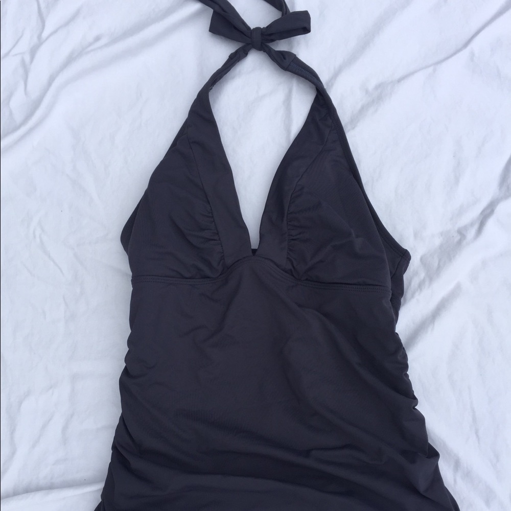 ❌SOLD❌ Athleta size S gray tankini